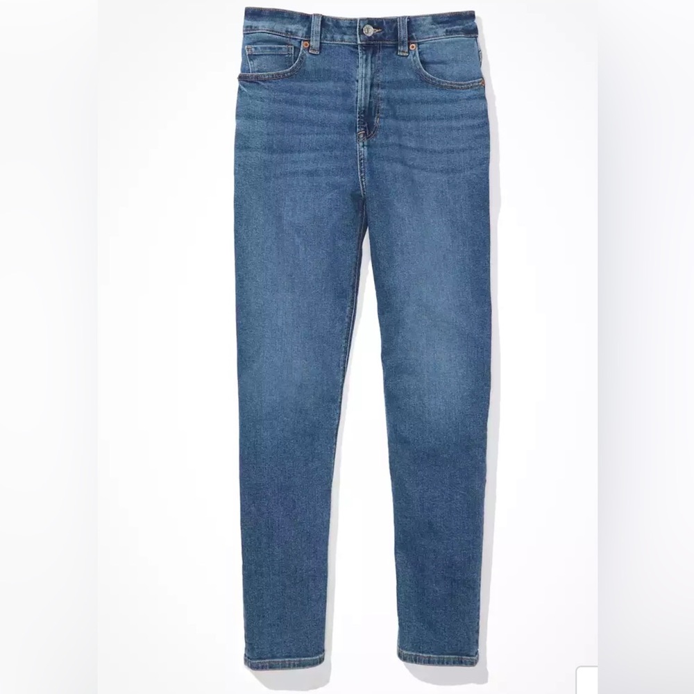 Women’s American Eagle Mom Jeans